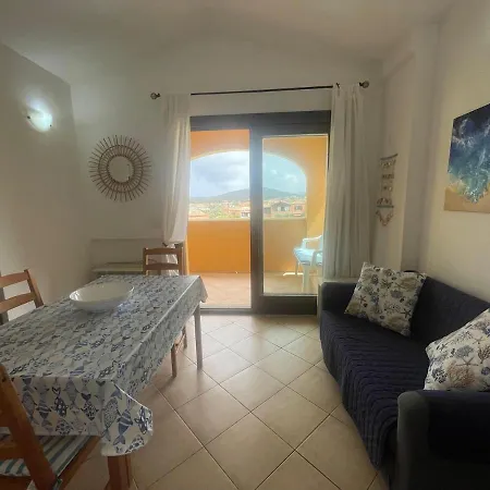 Semesterbostad Bilocale Con Piscina - Olbia *