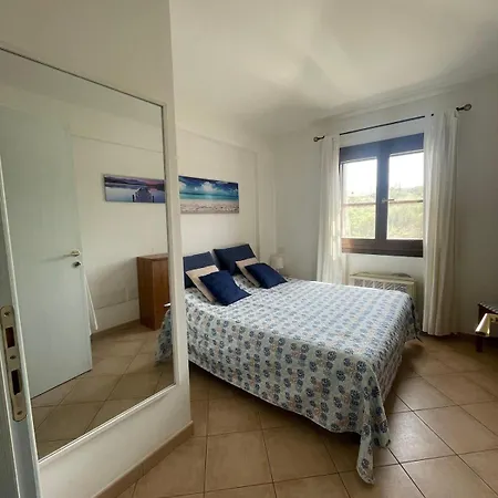 Bilocale Con Piscina - Olbia