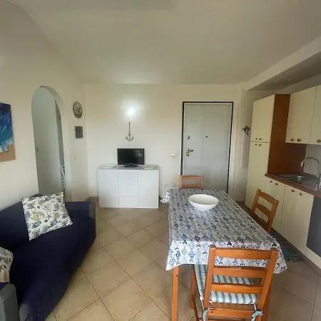 Bilocale Con Piscina - Olbia